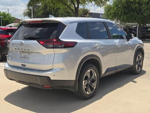 Brilliant Silver Metallic 2025 Nissan Rogue SV