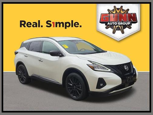 White 2024 Nissan Murano SV
