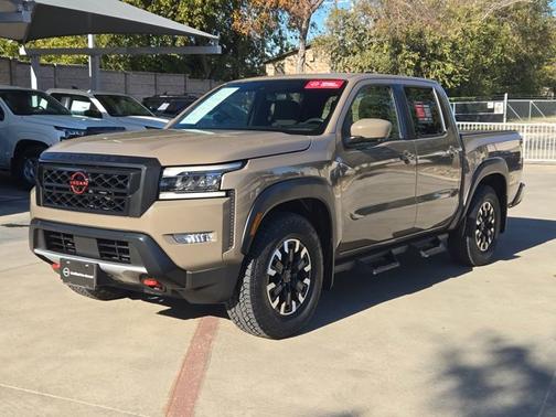 2023 Nissan Frontier PRO-X