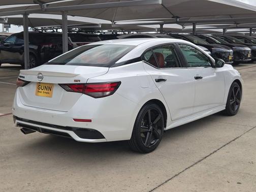 Aspen White 2024 Nissan Sentra SR