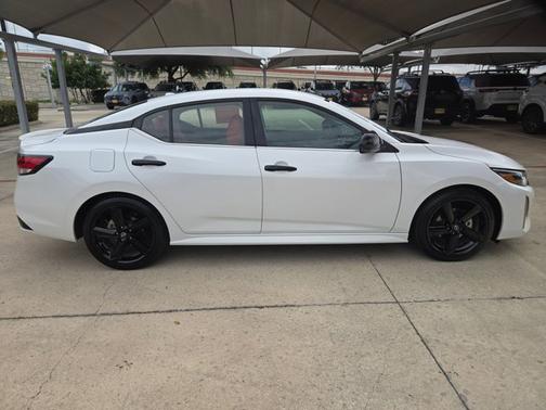 Aspen White 2024 Nissan Sentra SR
