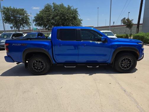 Bluestone Pearl 2024 Nissan Frontier PRO-4X