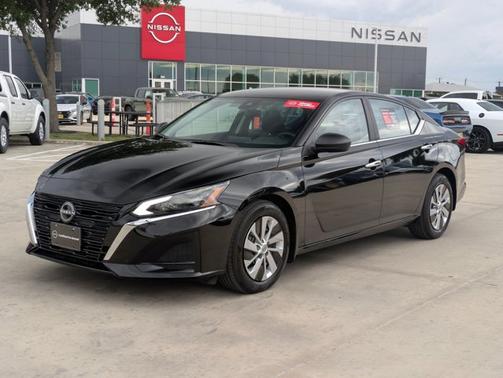 2025 Nissan Altima S