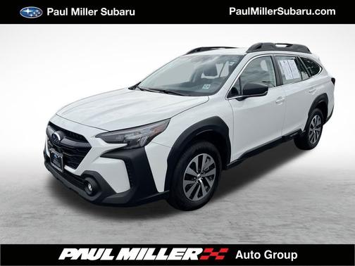 2025 Subaru Outback Base