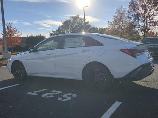 2026 Hyundai ELANTRA Sport