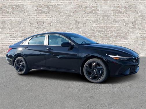 2026 Hyundai ELANTRA Sport