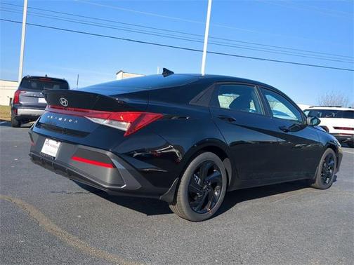 2026 Hyundai ELANTRA Sport