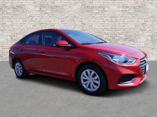 Pomegranate Red Metallic 2019 Hyundai Accent SE