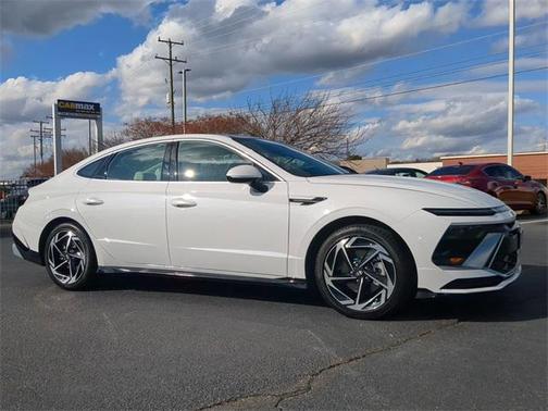 2024 Hyundai SONATA SEL