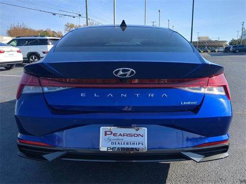 2023 Hyundai ELANTRA Limited