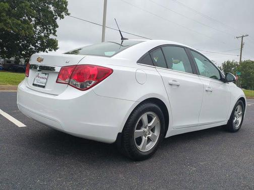 Summit White 2014 Chevrolet Cruze 1LT