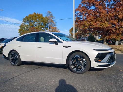 2026 Hyundai SONATA SEL