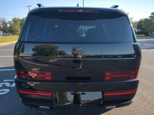Phantom Black 2027 Hyundai SANTA FE HEV Calligraphy