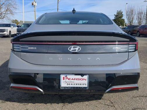 2026 Hyundai SONATA SEL