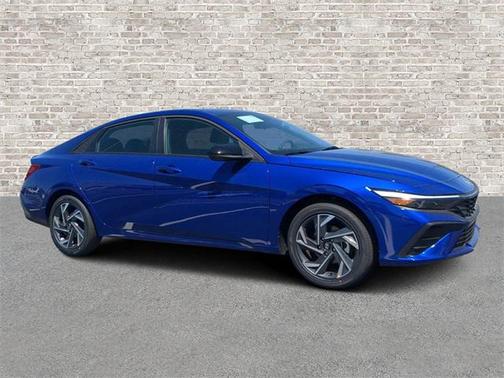2025 Hyundai ELANTRA Sport
