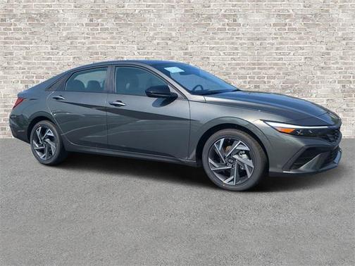 2025 Hyundai ELANTRA Sport
