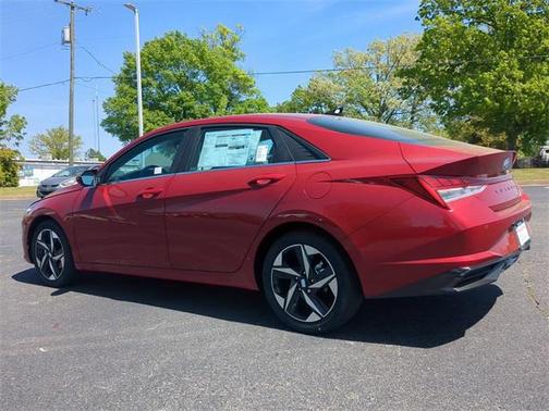 2023 Hyundai ELANTRA Limited