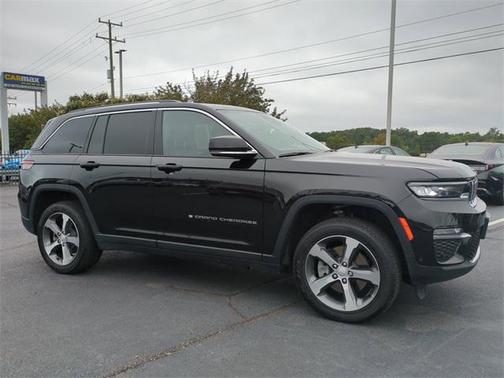 2023 Jeep Grand Cherokee 4xe Base
