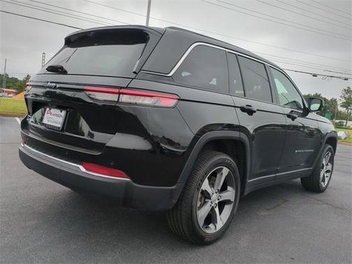 2023 Jeep Grand Cherokee 4xe Base