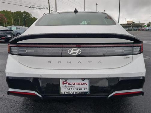2025 Hyundai SONATA Hybrid Limited
