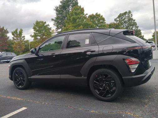 Abyss Black Pearl 2027 Hyundai KONA SEL Sport