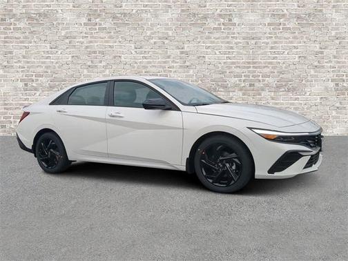 2026 Hyundai ELANTRA Sport