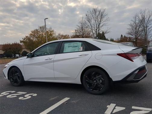 2026 Hyundai ELANTRA Sport