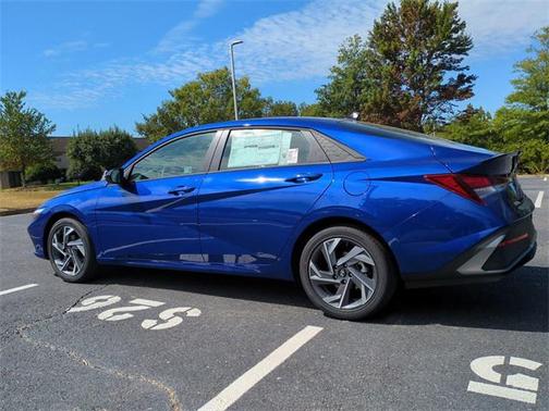 2025 Hyundai ELANTRA Sport