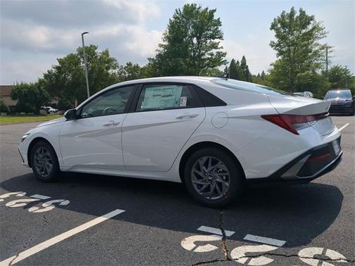 2025 Hyundai ELANTRA HEV Blue
