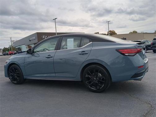 2025 Nissan Sentra SR