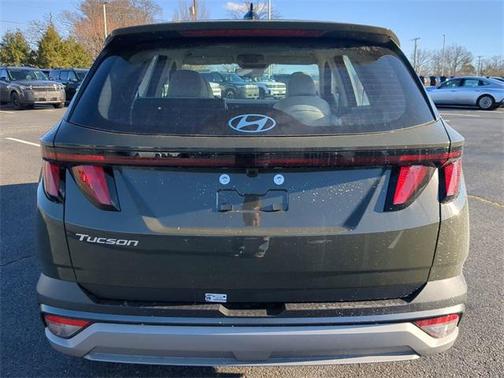 2025 Hyundai TUCSON SE