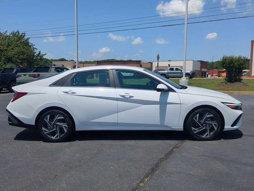Serenity White 2025 Hyundai ELANTRA HEV Limited