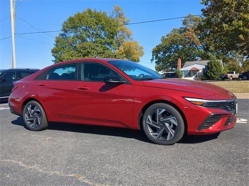 2025 Hyundai ELANTRA Sport