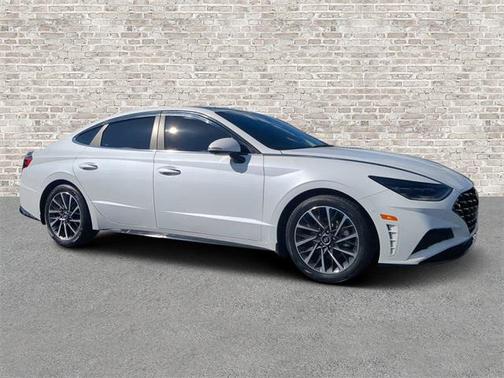 2021 Hyundai SONATA Limited