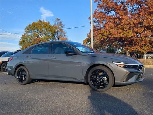 2026 Hyundai ELANTRA Sport