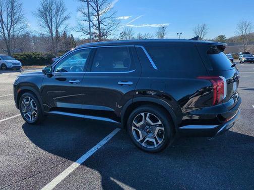 2025 Hyundai PALISADE SEL Premium
