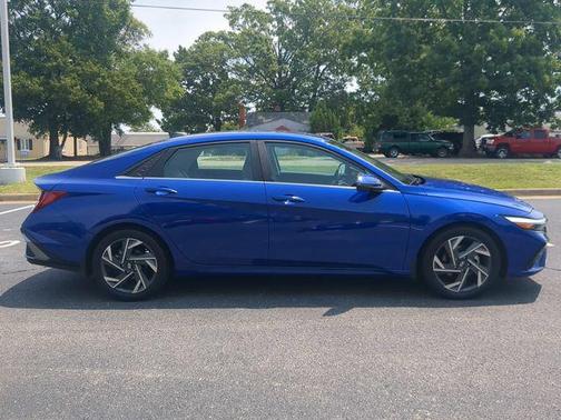 Intense Blue 2024 Hyundai ELANTRA Limited