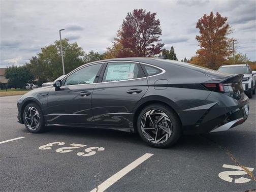 2026 Hyundai SONATA SEL