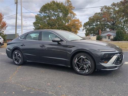 2026 Hyundai SONATA SEL