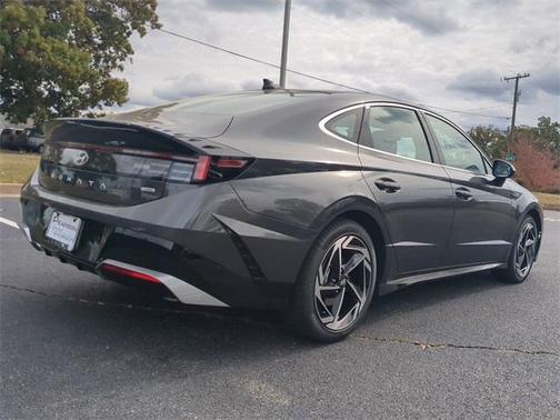 2026 Hyundai SONATA SEL