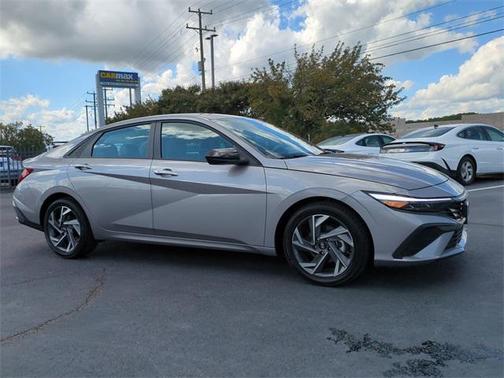 2025 Hyundai ELANTRA Sport