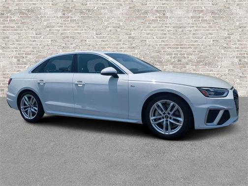 2023 Audi A4 45 S line Premium Plus