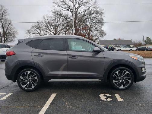 2020 Hyundai TUCSON Sport