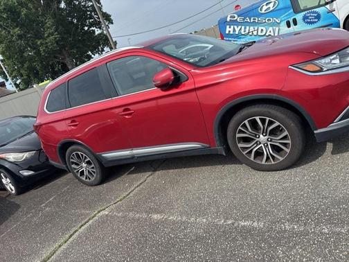 2017 Mitsubishi Outlander SEL