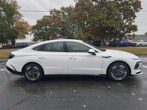 2026 Hyundai SONATA SEL