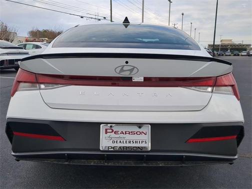 2025 Hyundai ELANTRA Sport