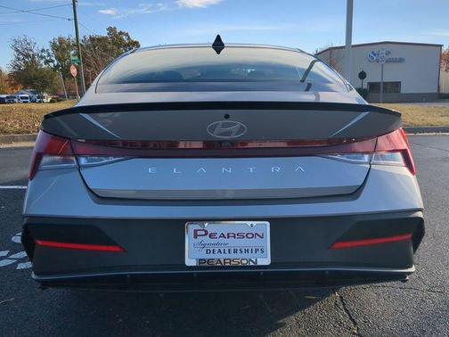 Fluid Metal 2026 Hyundai ELANTRA Sport