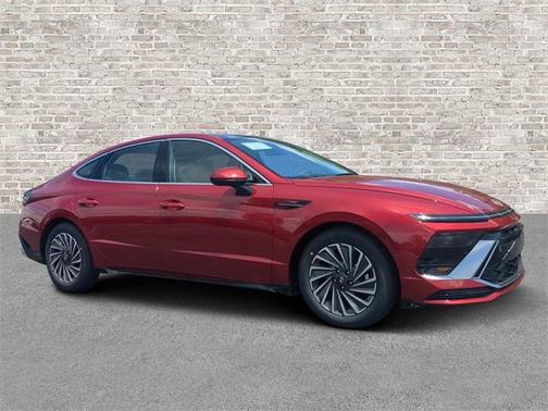 2025 Hyundai SONATA Hybrid Limited