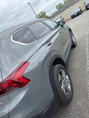 2022 Hyundai SANTA FE SE