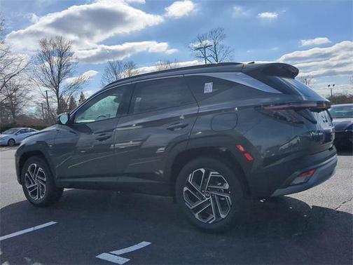 2025 Hyundai TUCSON Hybrid Limited